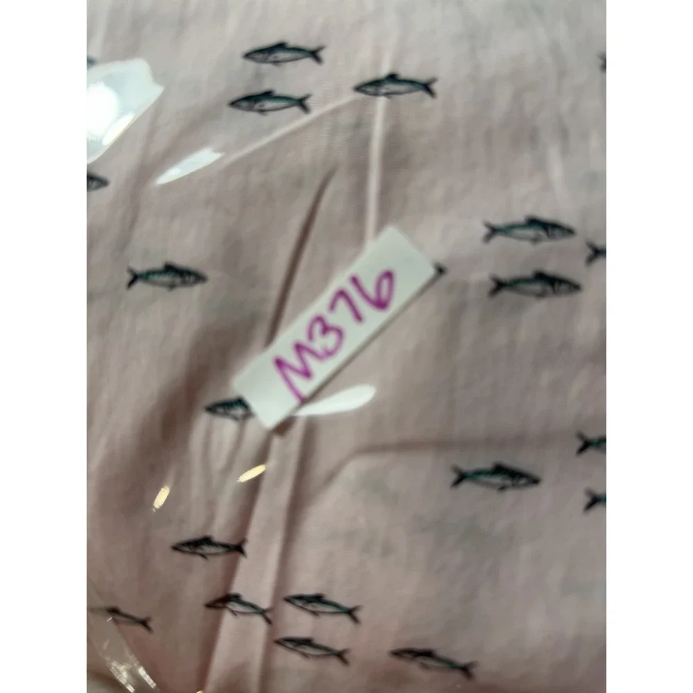 Banana Republic, Men's S, SS Shirt, Luxe Poplin, Slim Fit Pink Fish‎ Print